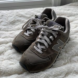 Classic New Balance 574 Sneakers